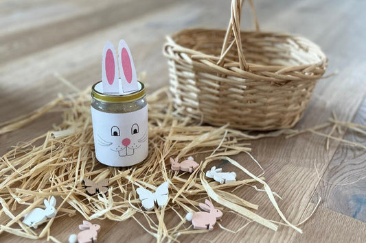 Tort marchewkowy zamknięty w szkle